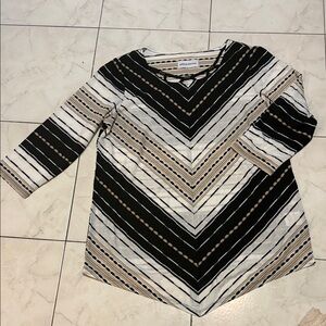 Alfred Dunner Black and Tan Chevron Women's Top